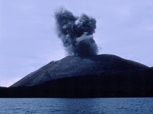Krakatau i udbrud